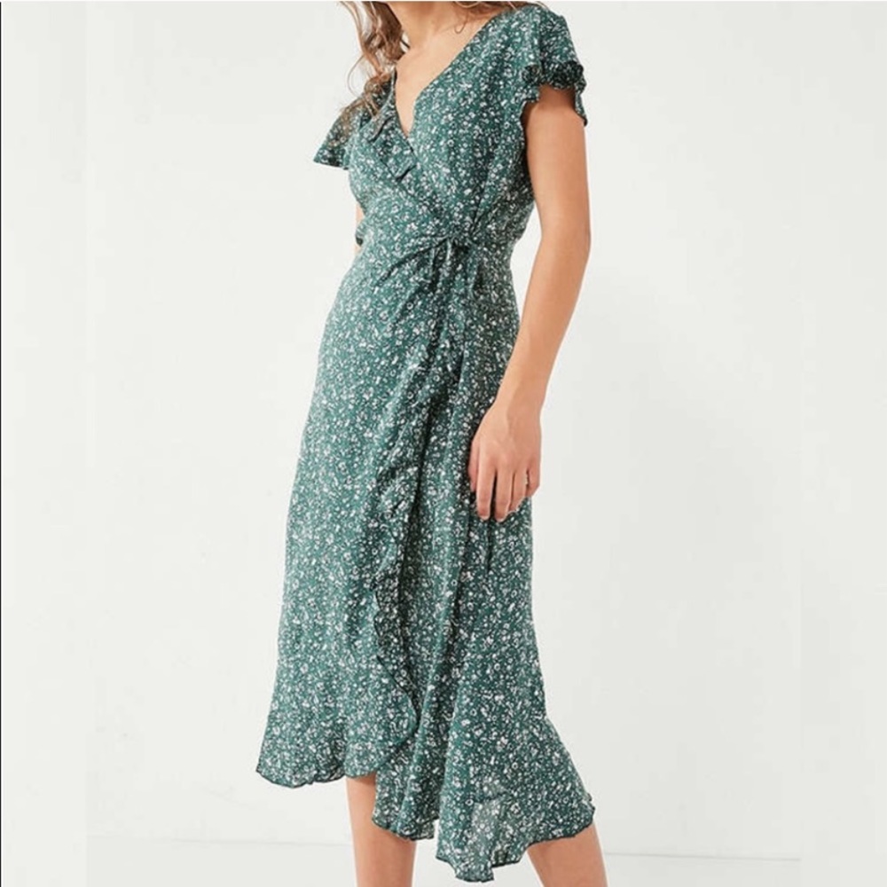 UO midi wrap dress